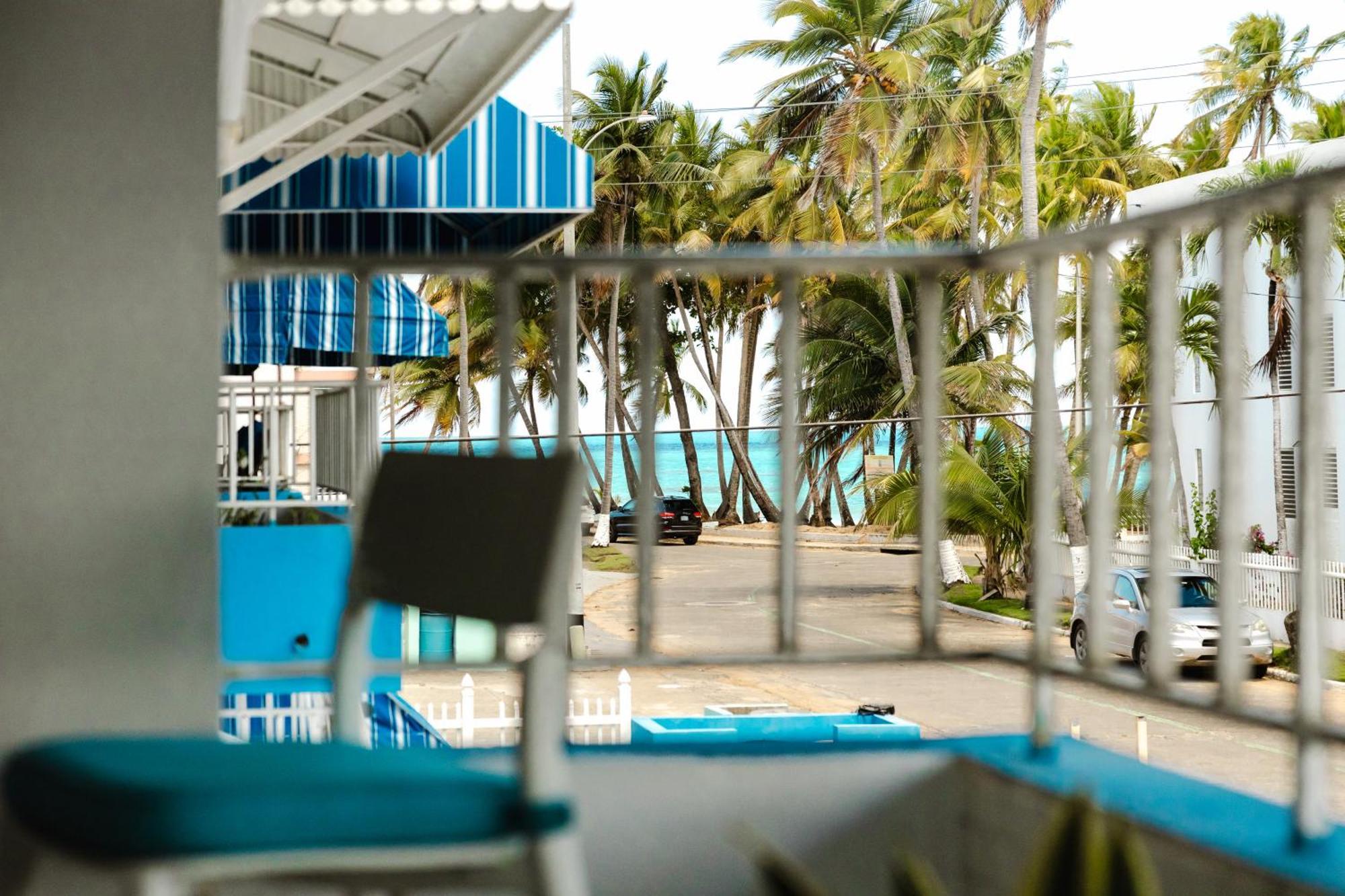 Oceanview Apartment Steps To The Beach 卢基约 外观 照片